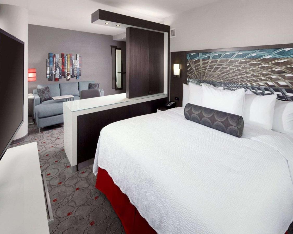 แคมเบรีย โฮเต็ล แอนด์ สวีท วอชิงตัน ดีซี คอนเวนชั่น เซ็นเตอร์ Hotel ภายนอก รูปภาพ